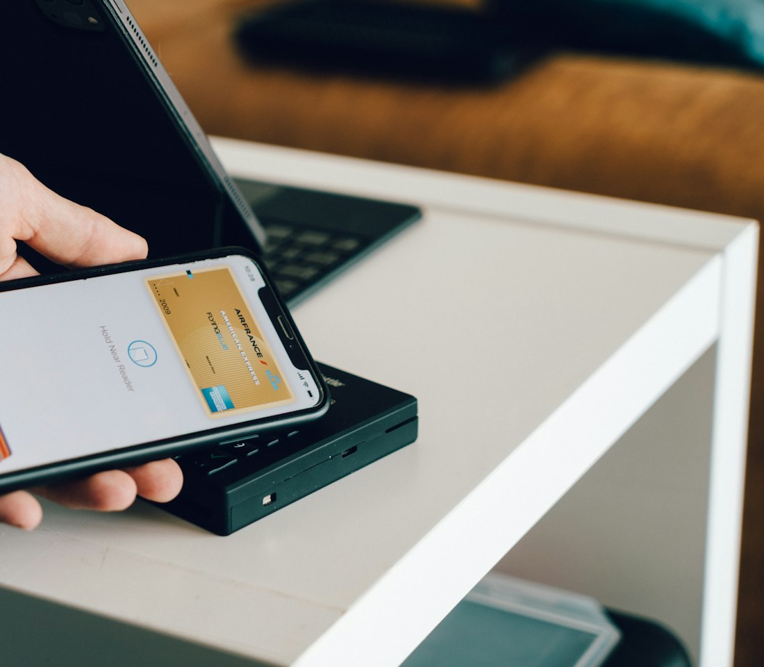 Phone tapped to pay on a card reader